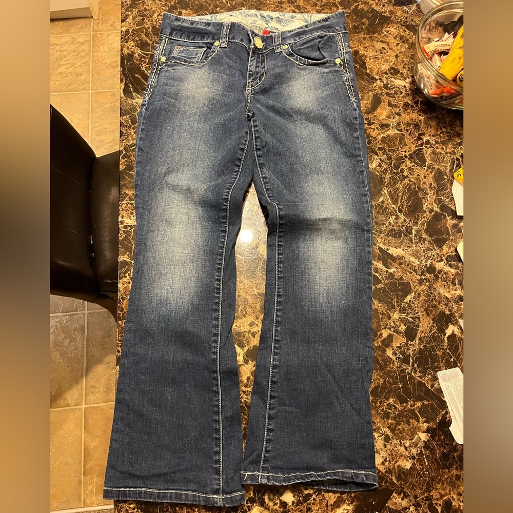 Ladies Guess Daredevil jeans.
